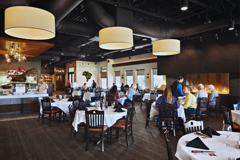 Top 4 Restaurants in Pigeon Forge with Space for Large Groups